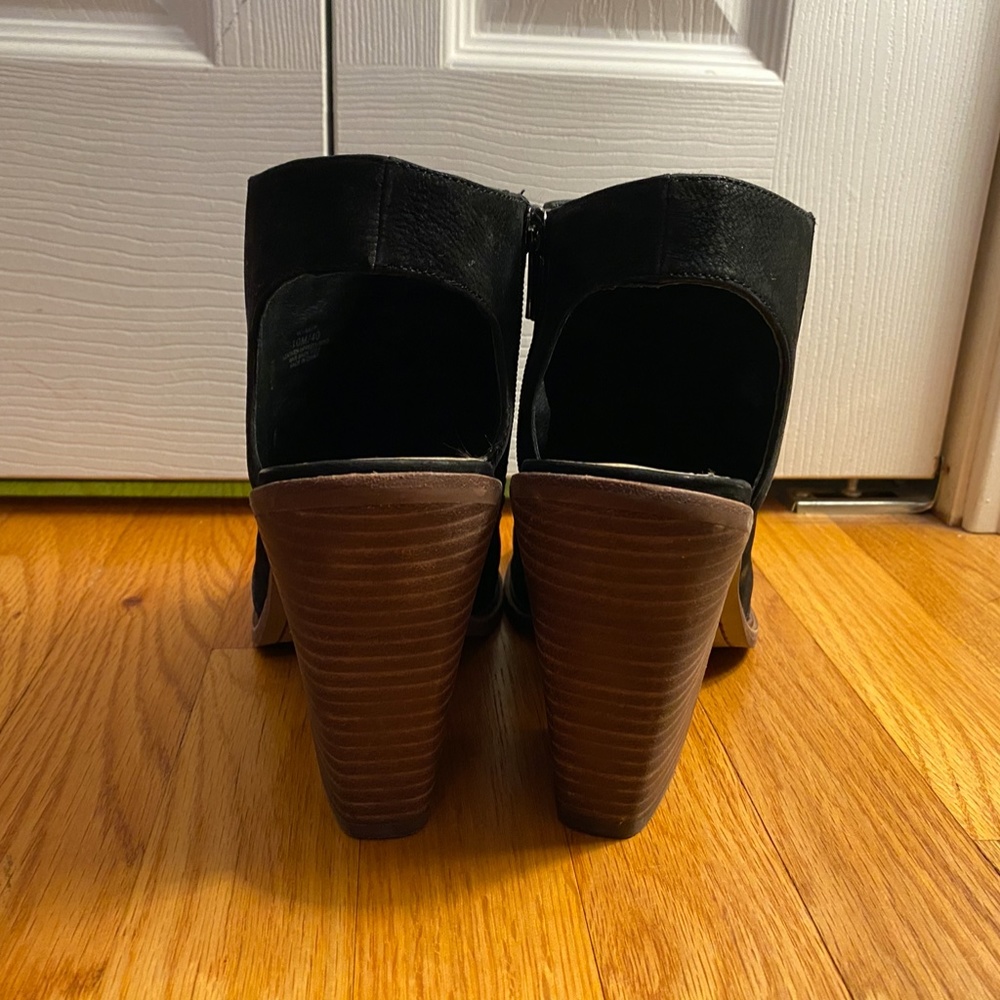 Vince Camuto Katri Booties - Black - Picture 3 of 8
